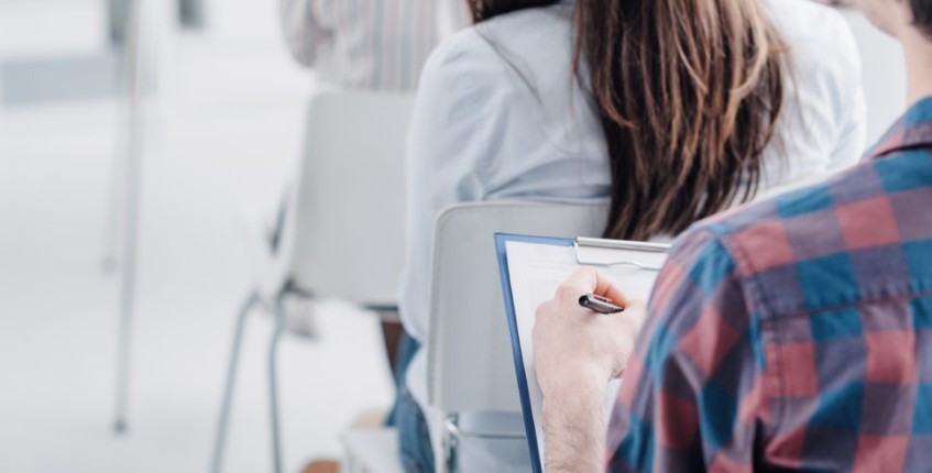 Scopri oggi gli studi del tuo futuro, prenota subito la tua lezione gratuita personalizzata!