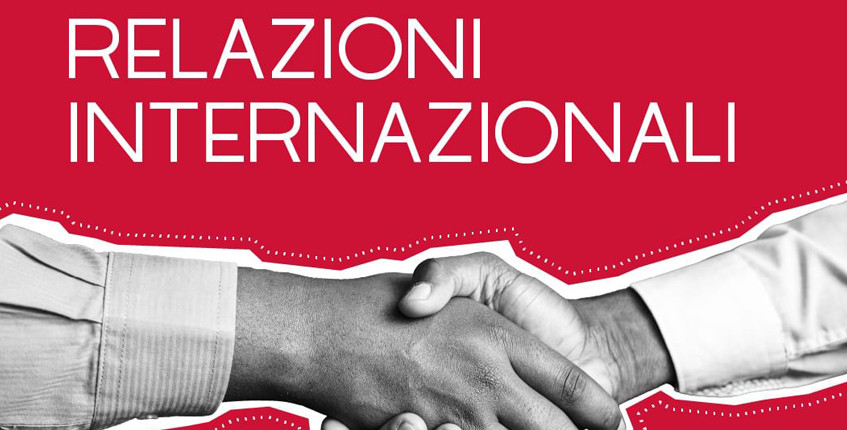 Conoscenza e gestione delle dinamiche delle relazioni internazionali, dei trattati e delle parole della politica