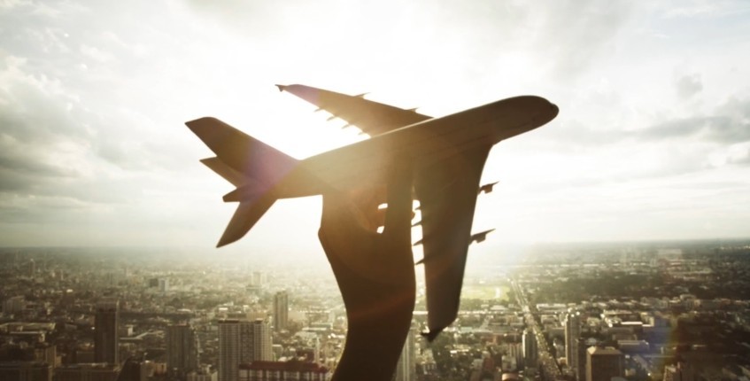 Viaggi nel tempo: l'evoluzione del turismo e il ruolo del trasporto aereo